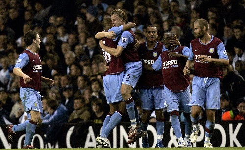 第17圈，诺里斯和勒克莱尔先后进站，出站后诺里斯卡在安东内利身后暂列第9。