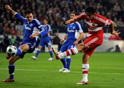 塞克斯顿因左大腿受伤，本场对阵尼克斯不会回归（塞克斯顿左大腿受伤，本场战尼克斯提前退场）