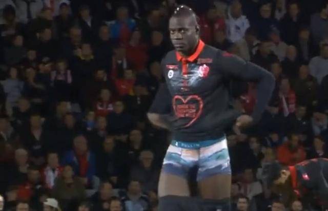 科曼：感谢拜仁邀请我回来，很荣幸与大家分享那些美好时光（科曼：感激拜仁邀请我回归，能与大家共同回忆那段美好时光倍感荣幸）