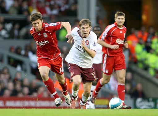 篮球勇士替补中锋封盖高效，数据亮眼（勇士替补中锋防守端高效送帽，数据相当耀眼）