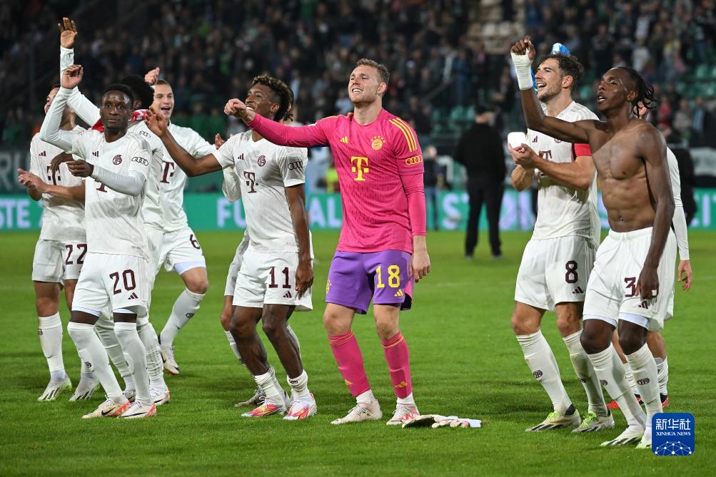 卡马拉6记三分刷新生涯新高，砍下赛季新高的21分（卡马拉飙进6记三分创生涯纪录，拿下赛季新高21分）