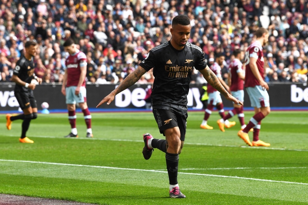 哈卡主场一处看台被大火烧毁，俱乐部目前已展开调查（哈卡主场一看台遭大火焚毁，俱乐部已启动调查）