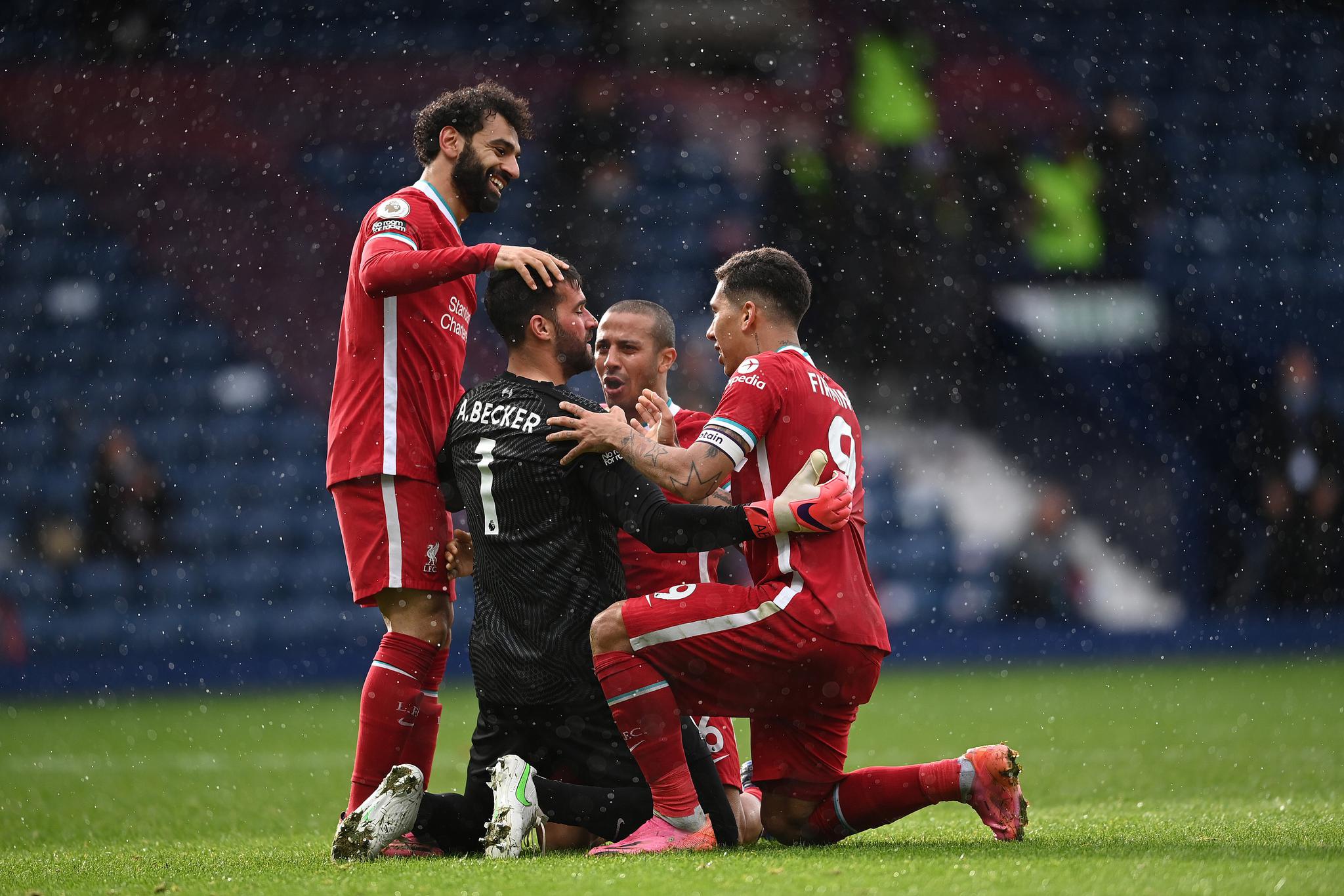 欧洲五大联赛今晚开打5场，比分精准预测，狼队VS曼联这场不简单（欧洲五大联赛今夜5场开球，精准比分预测：狼队VS曼联悬念十足）