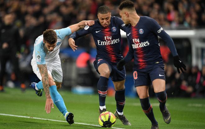 电讯报：对热刺来说签下帕利尼亚比引进吉布斯-怀特更重要