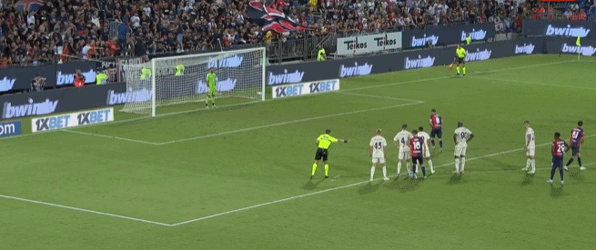 久违了，伊藤洋辉自今年3月以来首次进入拜仁比赛大名单