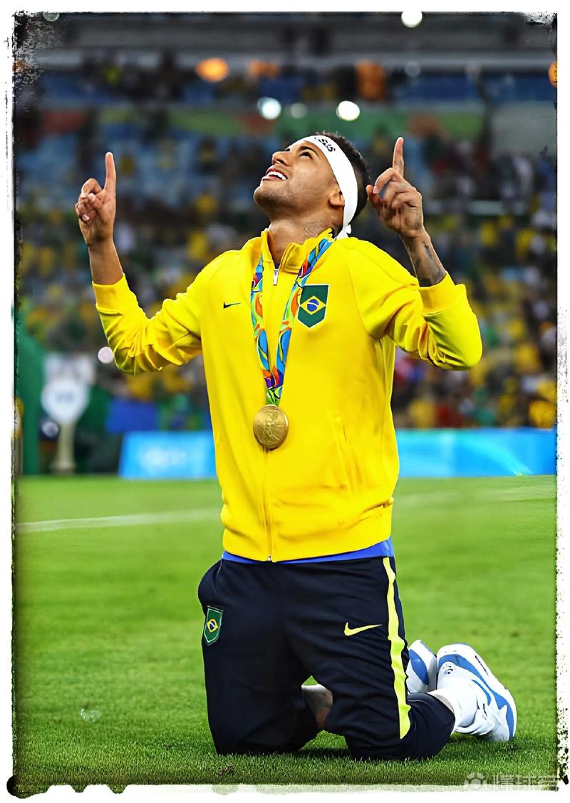 恩德里克和里昂：互为救命稻草的一次签约？（恩德里克牵手里昂：一场彼此解困的交易？）