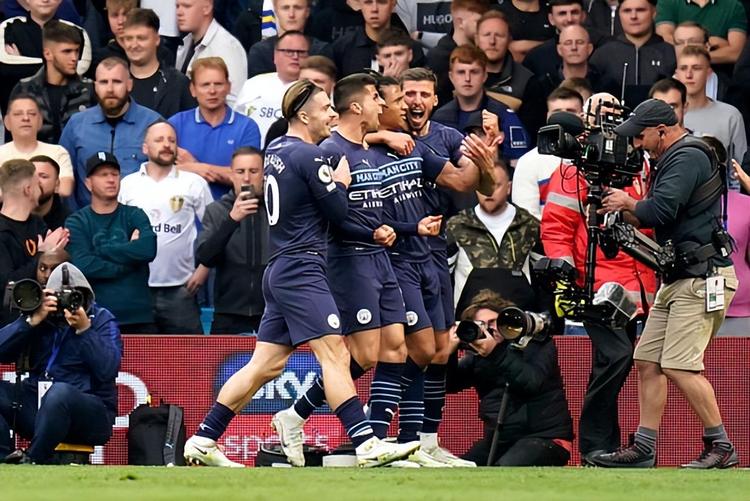 莫雷托：圣地亚哥不想1月离队；阿里萨拉会租借去图卢兹（莫雷托：圣地亚哥无意在一月离队；阿里萨拉将租借赴图卢兹）