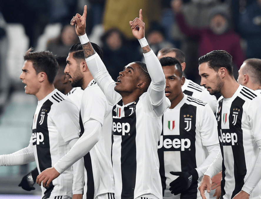 中超联赛11月最佳阵容出炉：法比奥、吴曦、王燊超领衔