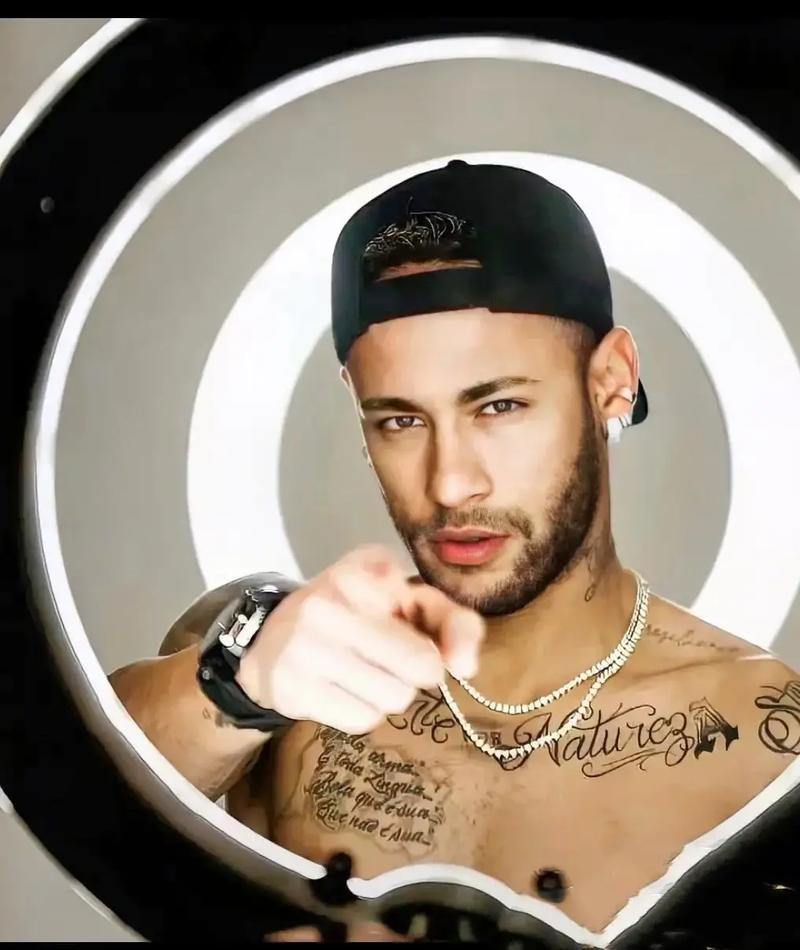 内尔高：我们都看到了道曼能做什么，我认为他的未来非常光明（内尔高：道曼的能力有目共睹，他的前途一片光明）